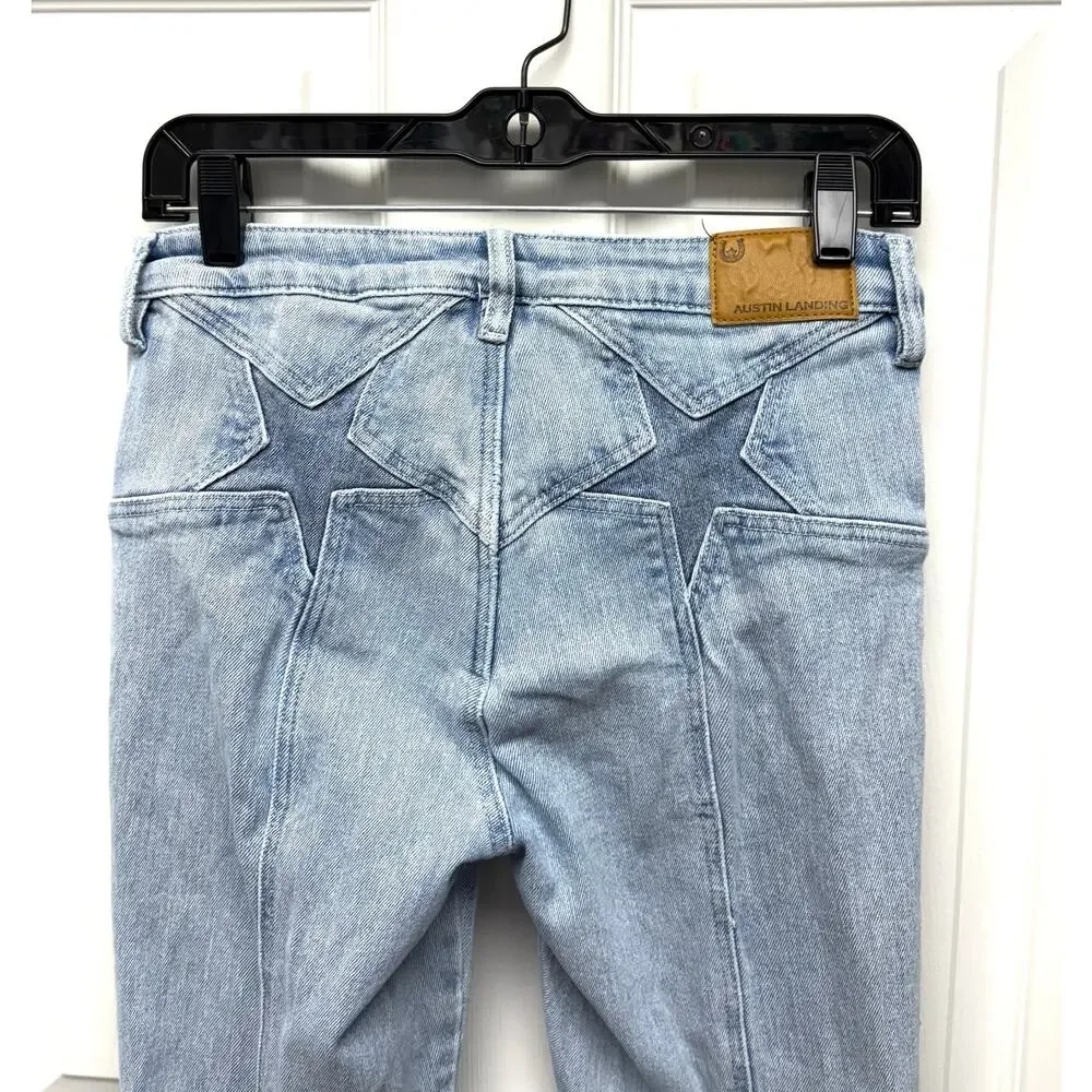 Austin Landing Jeans, Star Butt, Flared, Light Wash, Women's Size Junior 7